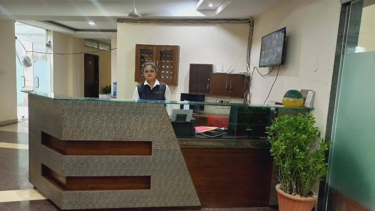 The Richi Rich Hotel And Resort Indore Exterior photo